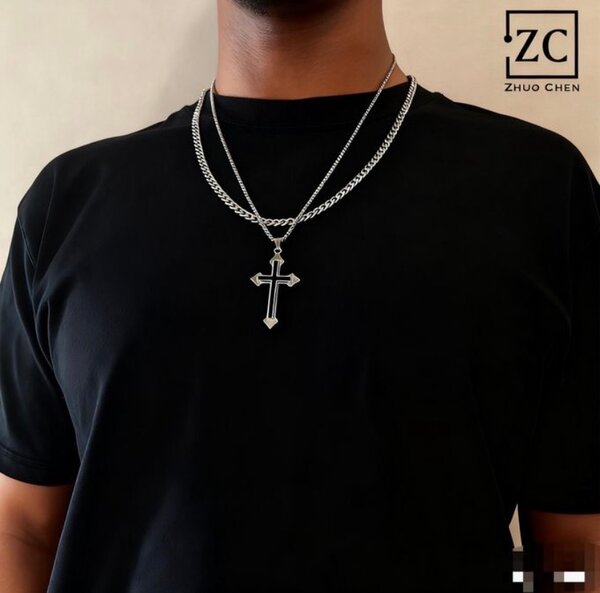 Collier Croix en Acier Inoxydable