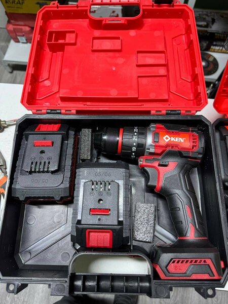 Шуруповерт бесщёточный