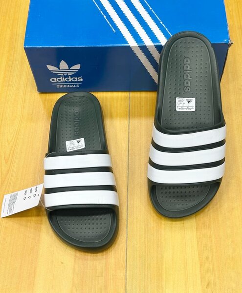 Sandales adidas Originales