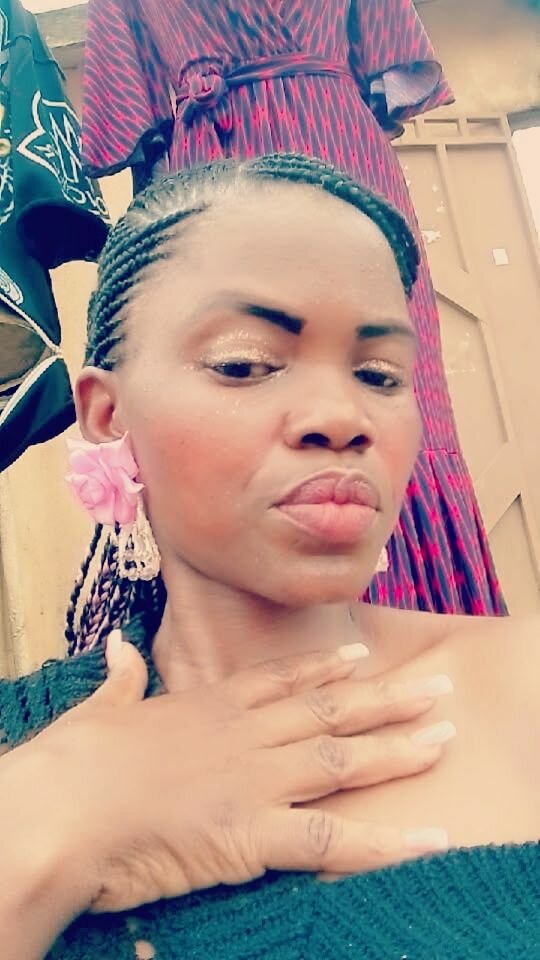 Boucles d'oreilles florales colorées