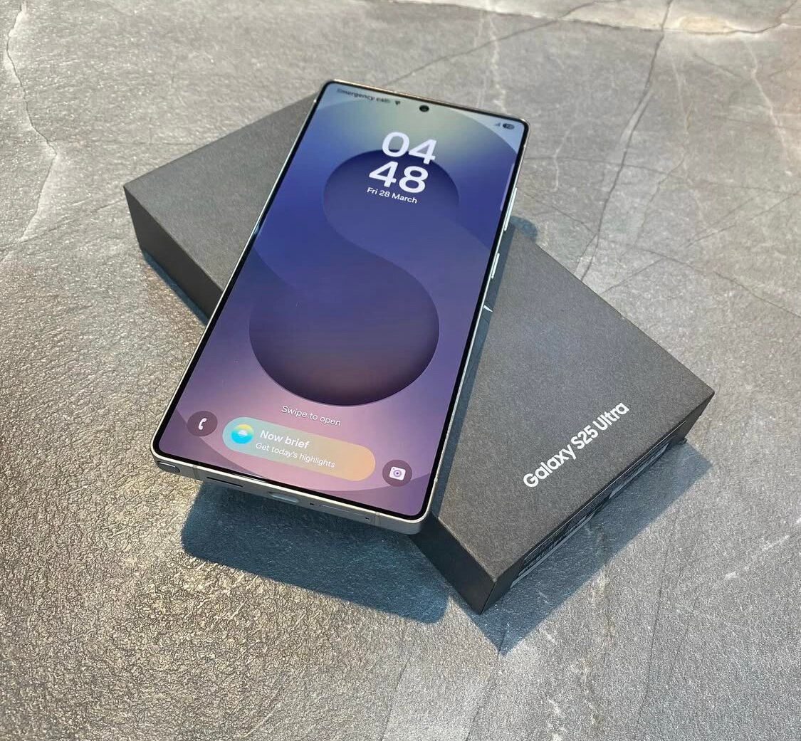 Samsung Galaxy S25 Ultra (5G)