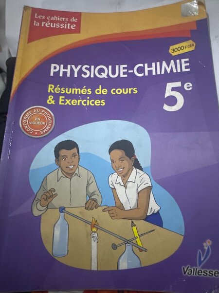 Livre Physique-Chimie 5e