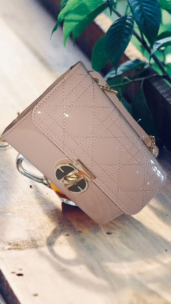 Sac à main élégant en cuir