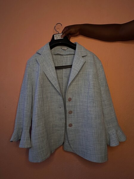 Veste en lin gris élégante