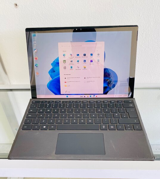 Microsoft pro 4 256GB/16G/i7