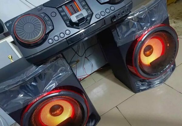 Système audio Bluetooth avec éclairage LED