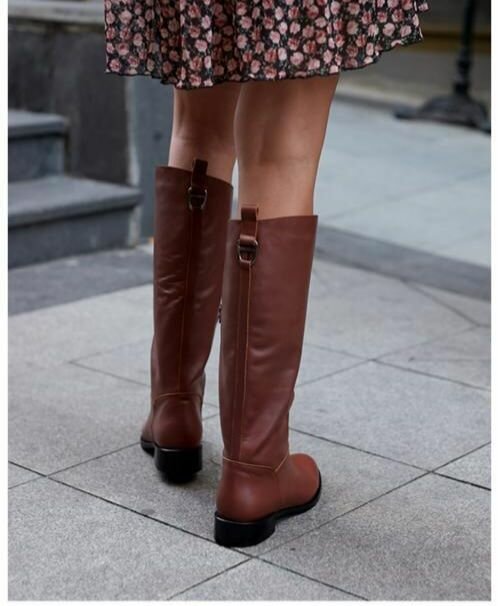 Демисезонные новые сапоги из натуральной кожи