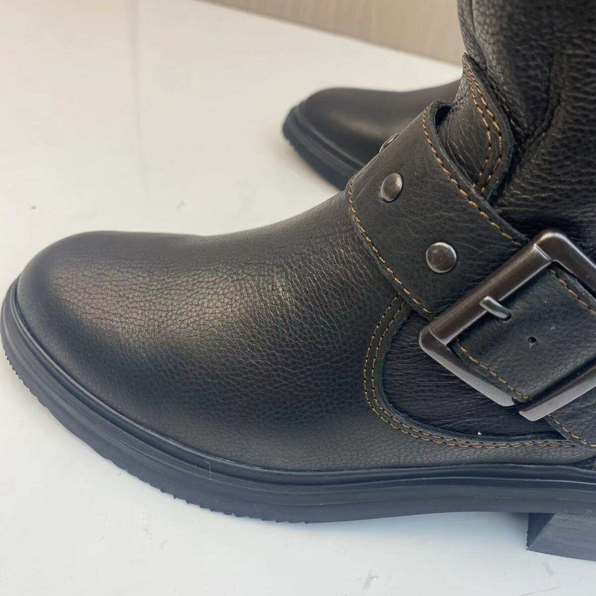 Кожаные сапоги из воловьей кожи