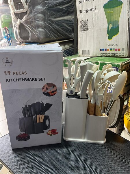 Ensemble d'ustensiles de cuisine en silicone