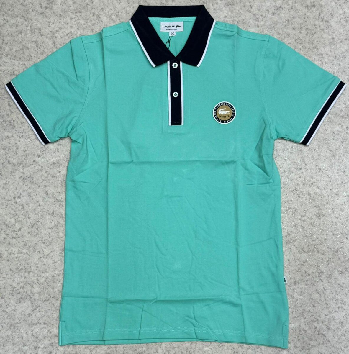 Polo homme élégant sportif