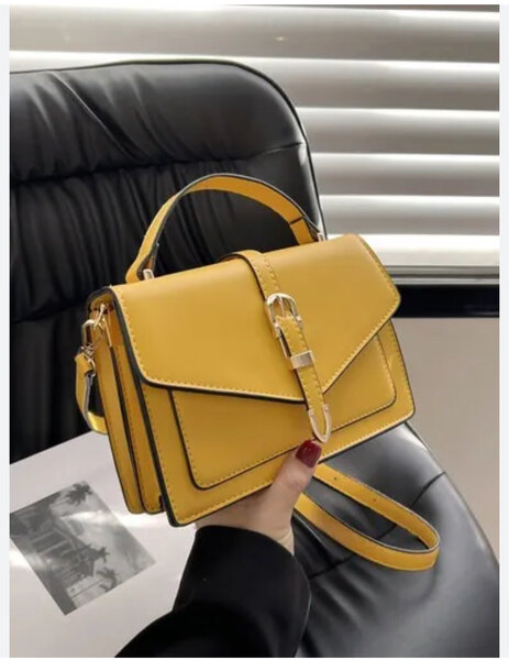 Sac à main en cuir jaune élégant