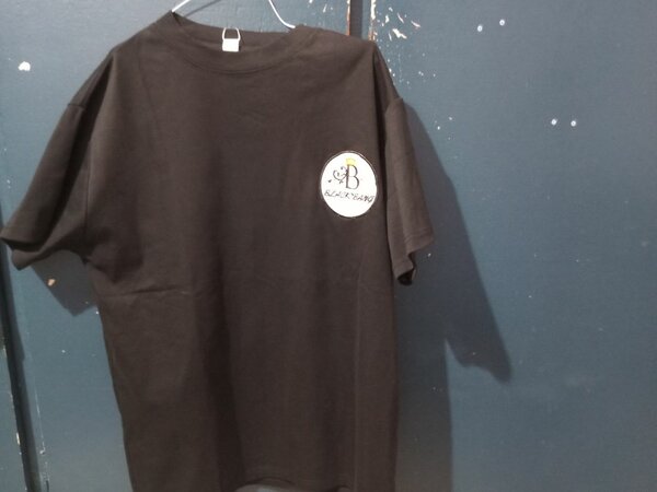 T-shirt noir classique