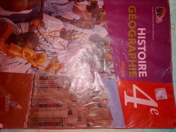 Manuel Histoire-Géographie 4e