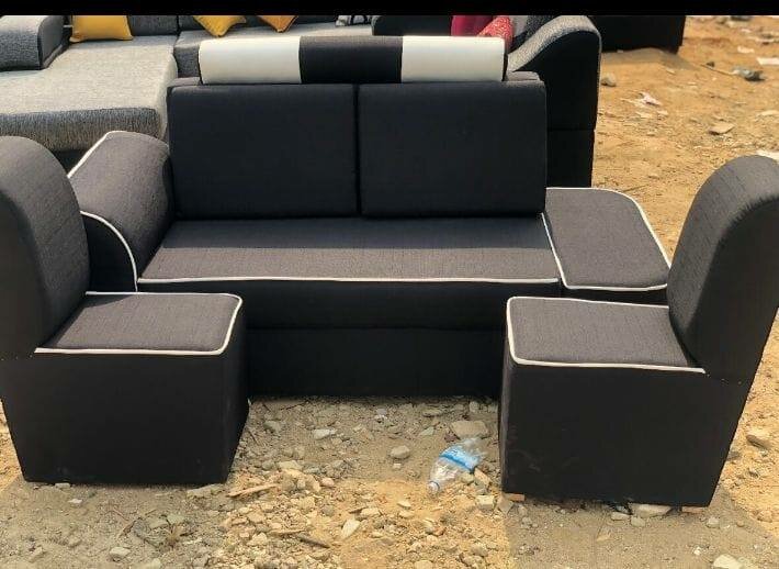 Ensemble canapé et fauteuils