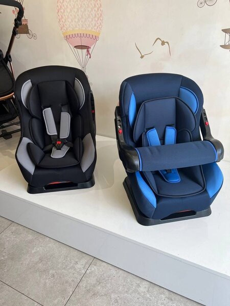 Sièges auto sécurité enfants