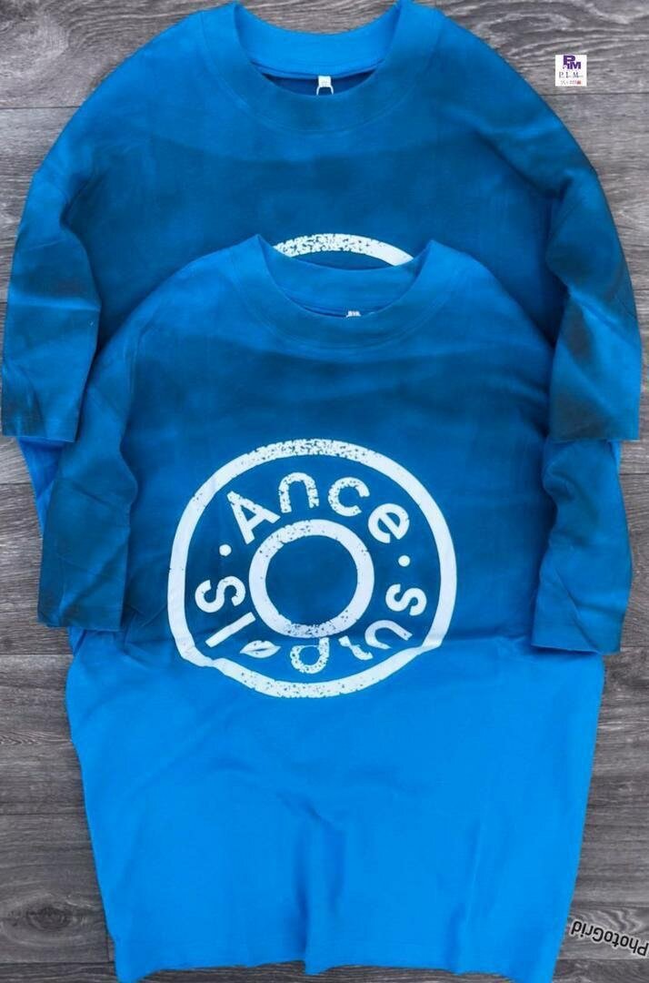 Lot de T-shirts colorés tendance