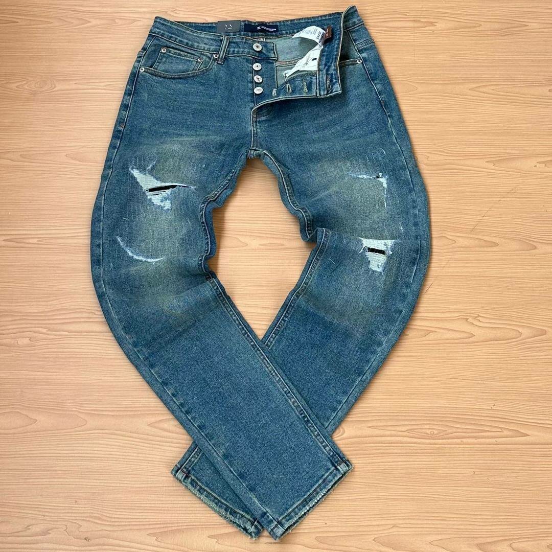 Stock jeans
