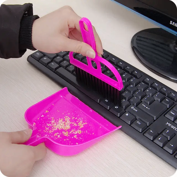 Mini balayette et pelle