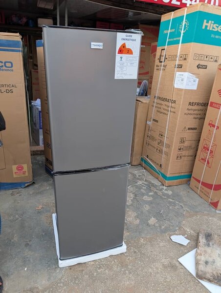 Réfrigérateur nasco 158 litre