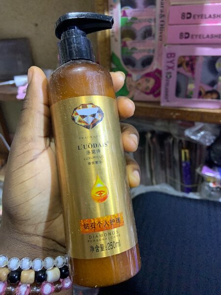 L'Uodais Diamond Shampoo