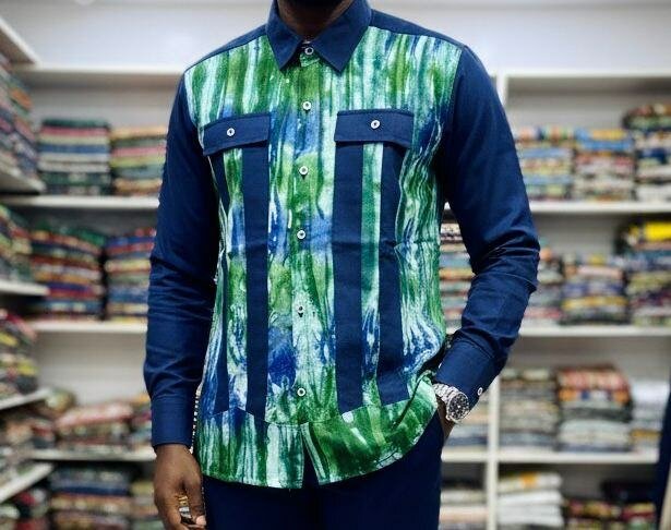 Chemise élégante en coton