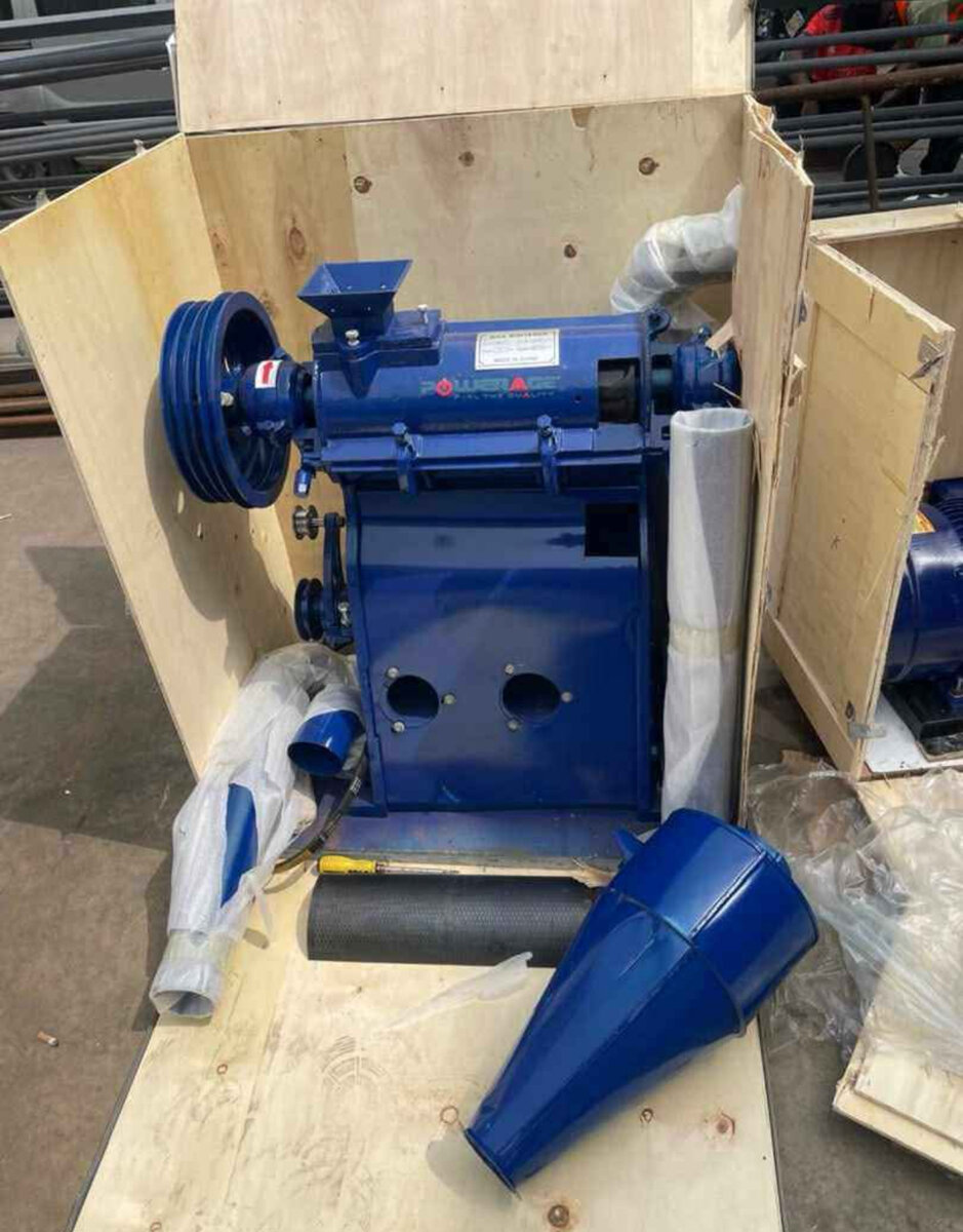 Moulin à grains électrique professionnel