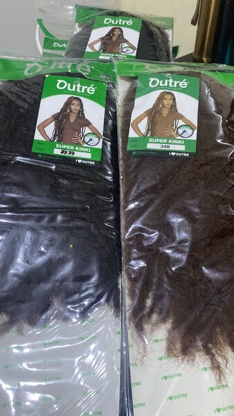 Extensions cheveux synthétiques