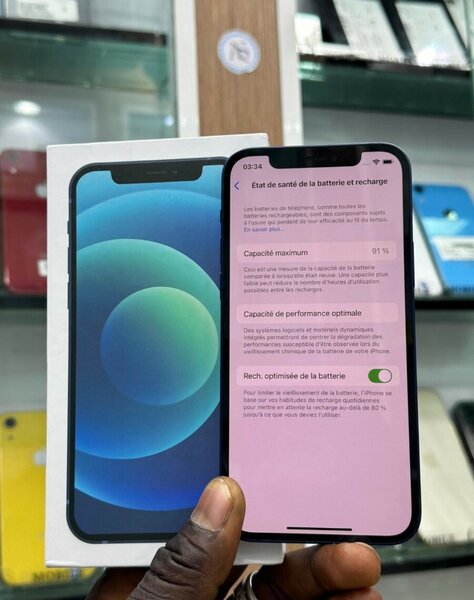 iPhone 12 Bleu 64 Go