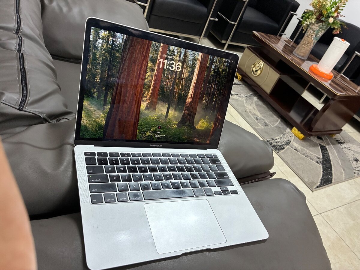 MacBook Air Retina 2020