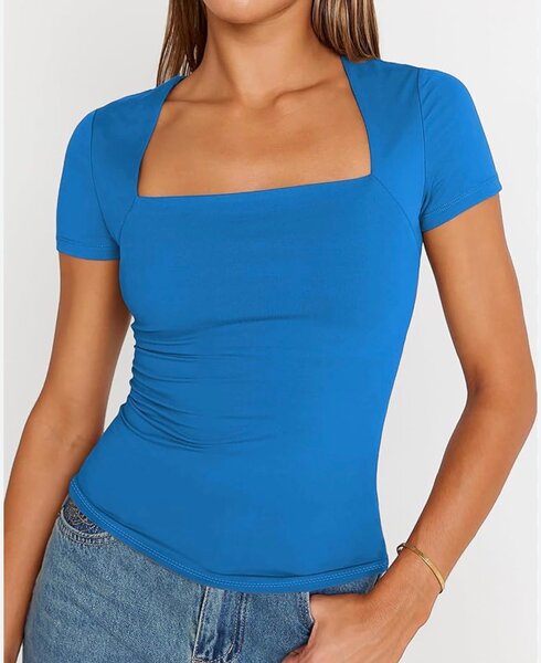 T-shirt bleu femme ajusté