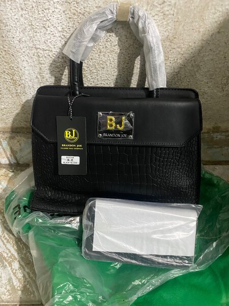 Sac à main élégant en cuir