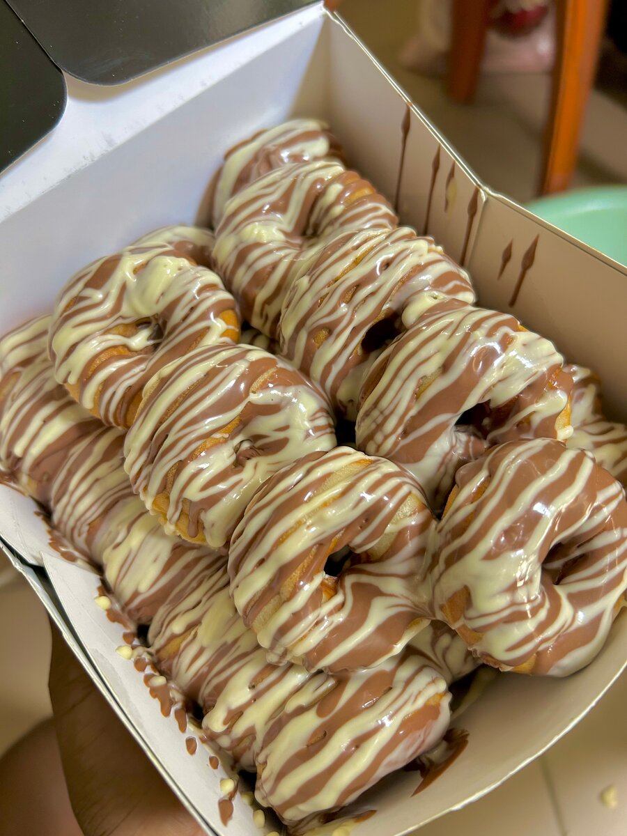 Box donuts double chocolat xxl