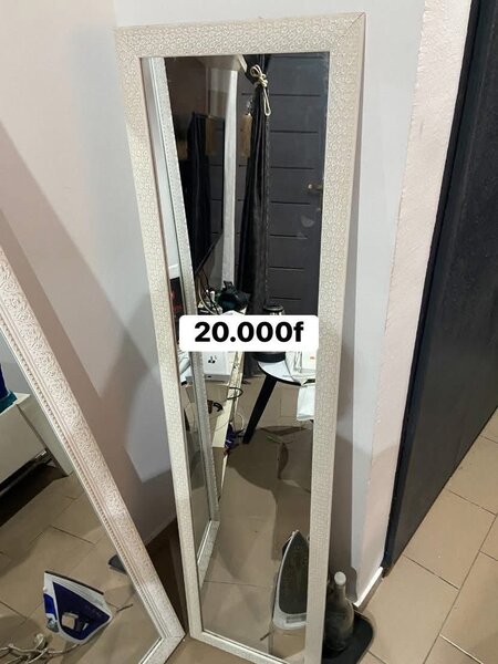 Grand miroir moderne