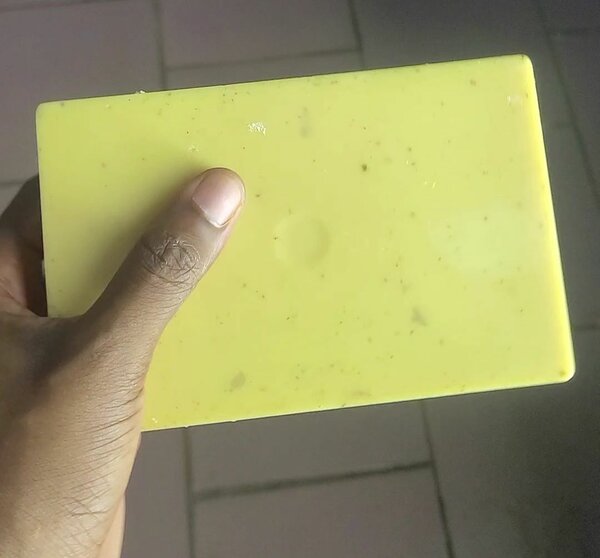 BEURRE DE CACAO BRUTE 1 Kg