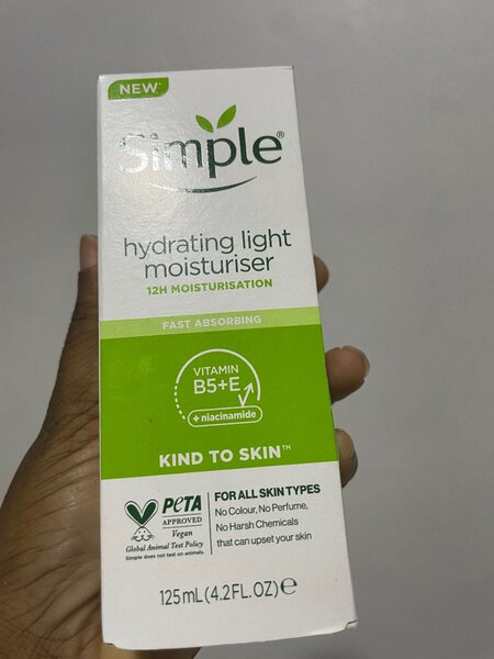 Simple moisturizer