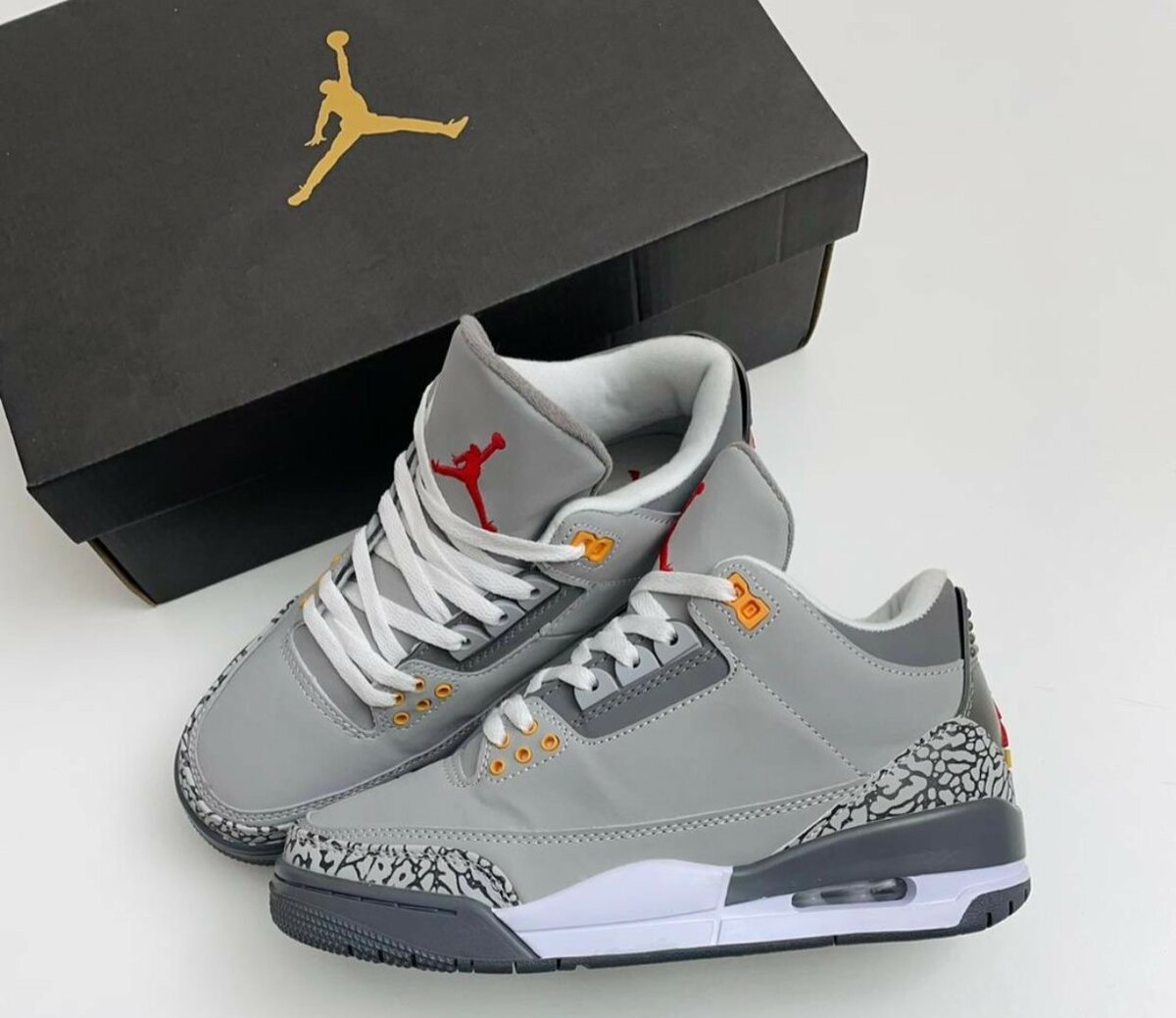 Original Air Jordan 4