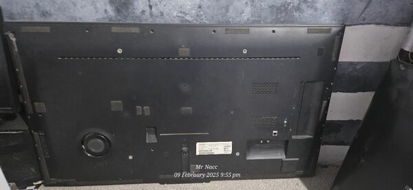 Philips 47 inches smart tv