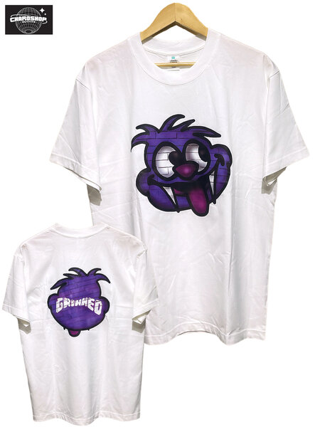 T-shirt blanc avec personnage Grimmed