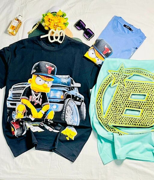 T-shirt imprimé graphique tendance