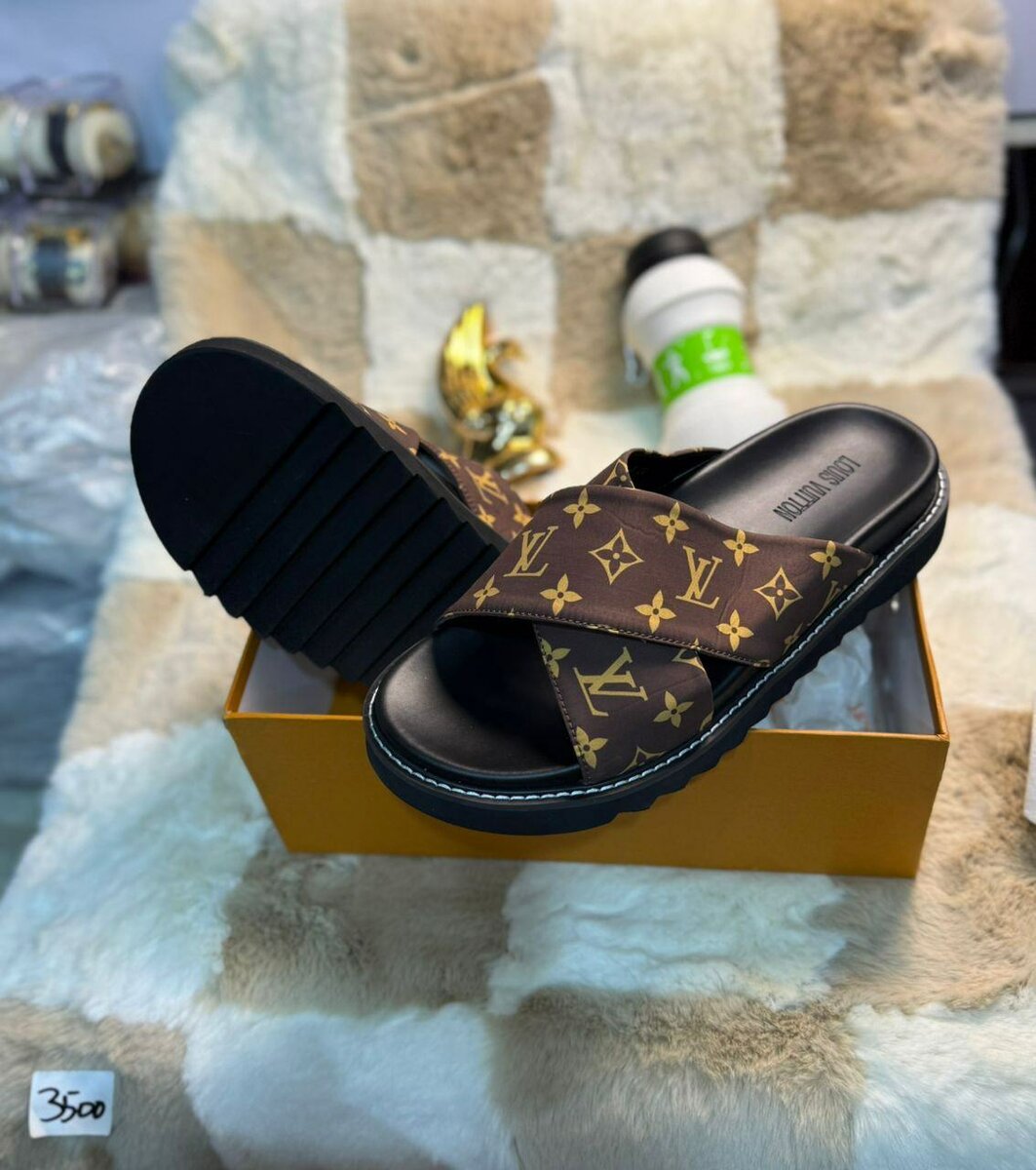 Tongs de luxe pour hommes