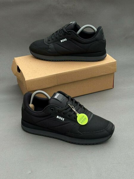 Baskets noires homme élégantes