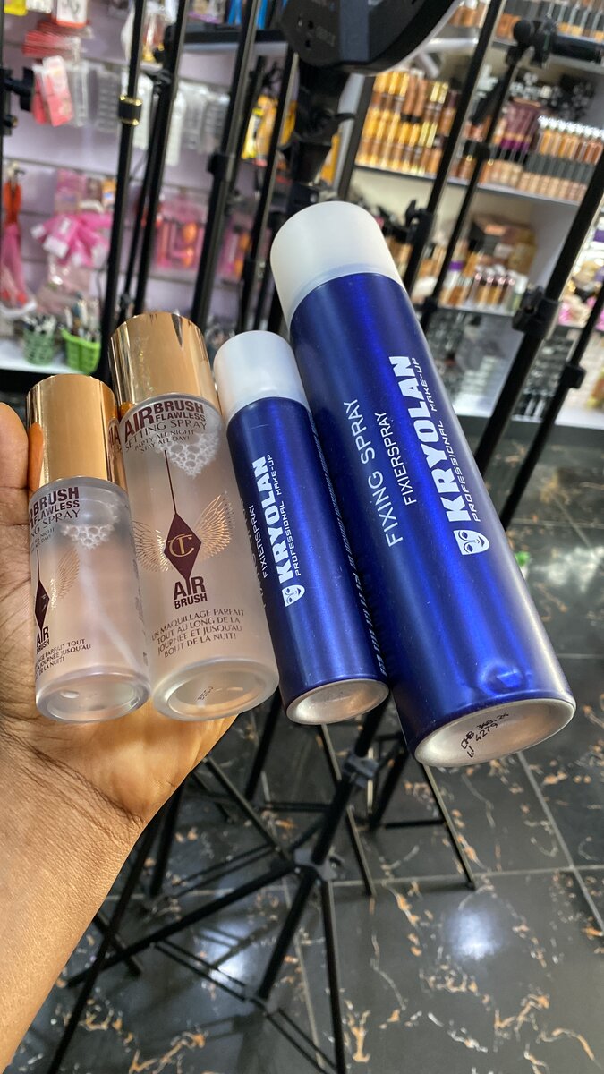 Sprays fixateurs de maquillage