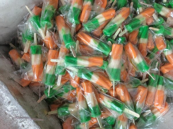 Sorbets glacés variés