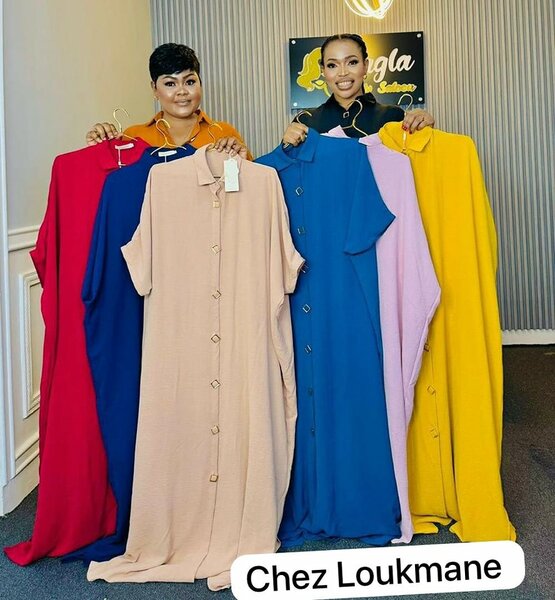 Chic robe pour dame chic disponible