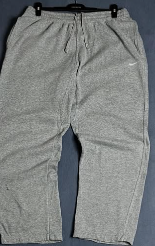 Nike flared sweatpants size: waist XL/2XL