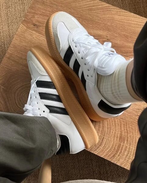 Adidas samba