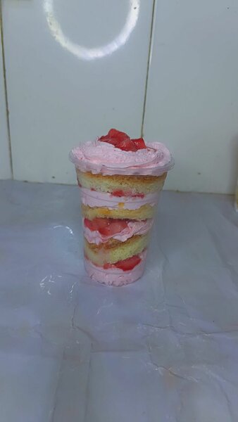 Layercup fraise 350ml