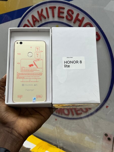 Honor 8 Lite 256GB/8RAM
