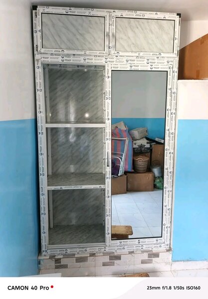Armoire en aluminium moderne