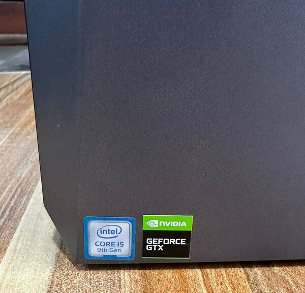 UC Gamers, Programmeurs, Architecture, Multimédia,Asus Rog S